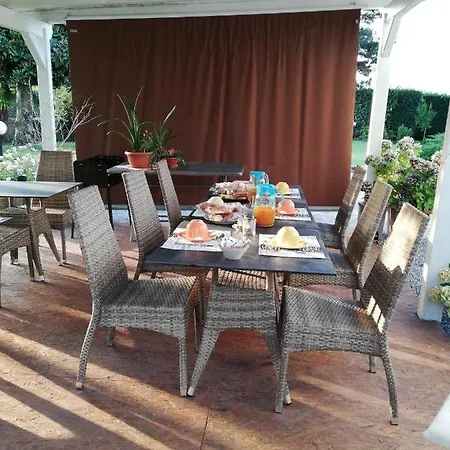 Bed and Breakfast Ceirano 3*